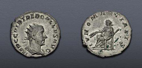 Lot 665 image