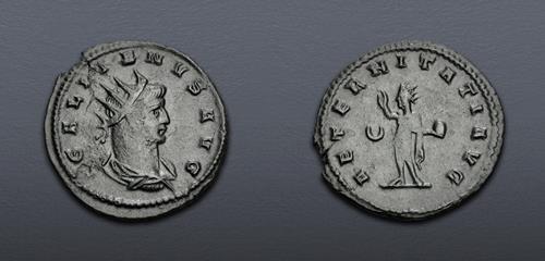 Lot 672 image