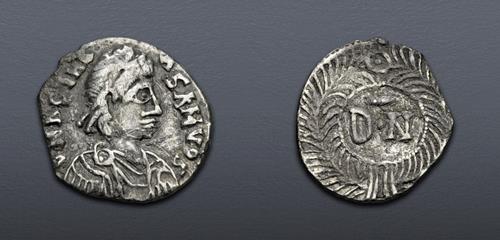 Lot 781 image